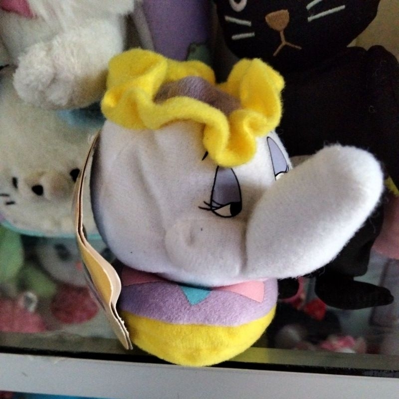 boneka kecil Disney mcd princess belle Beauty and the beast teko mrs potts