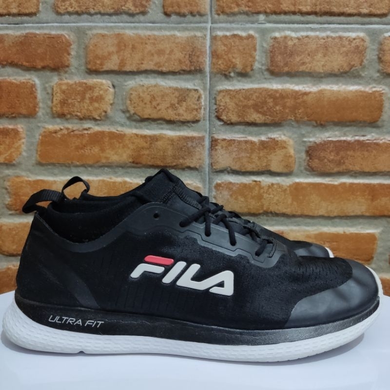 SEPATU FILA | SEPATU FILA HITAM | SEPATU FILA SLIP ON | SEPATU FILA COWOK | SEPATU FILA CEWEK | SEPA