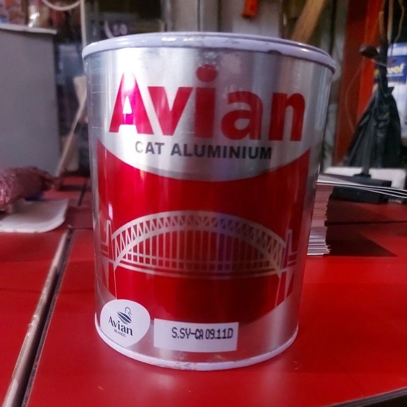 CAT AVIAN ALMUNIUM SILVER 0,75LITER