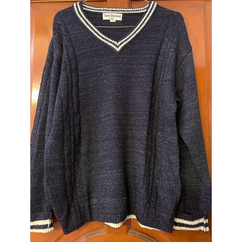 preloved sweater rajut ala academia