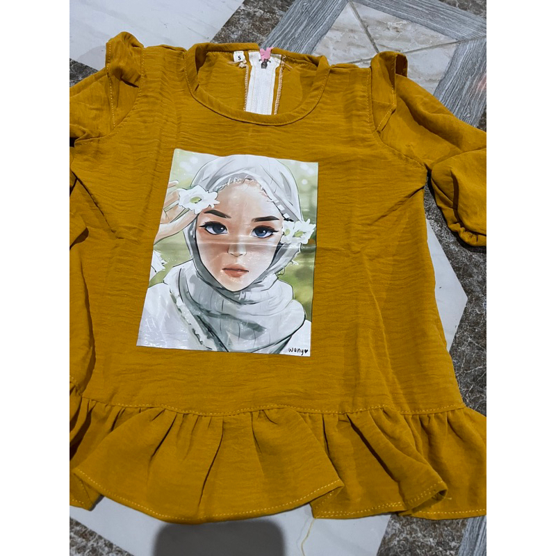 Setelan Anak Crinkle airflow 2 3 4 5 6 7 8 9 10 Tahun Anak Cewek Perempuan motif hijab krinkel krinkle crinkel airflow Wanita Viral Terbaru Fatonah Shop baju muslim viral bahan kringkel krinkel krinkle kringling krinkling ( Setelan Crinkle )