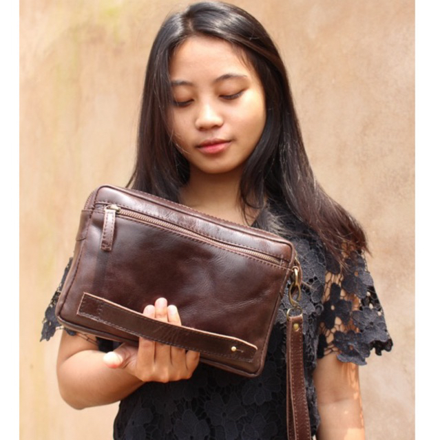 CLUTCH PRIA DAN WANITA BAHAN KULIT SAPI ASLI PULL UP MODEL GANZZO / FREE GRAVIR NAMA DAN LOGO