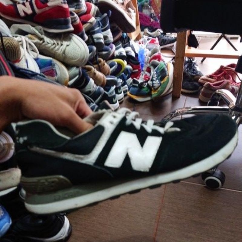 link nb 574 hitam 42