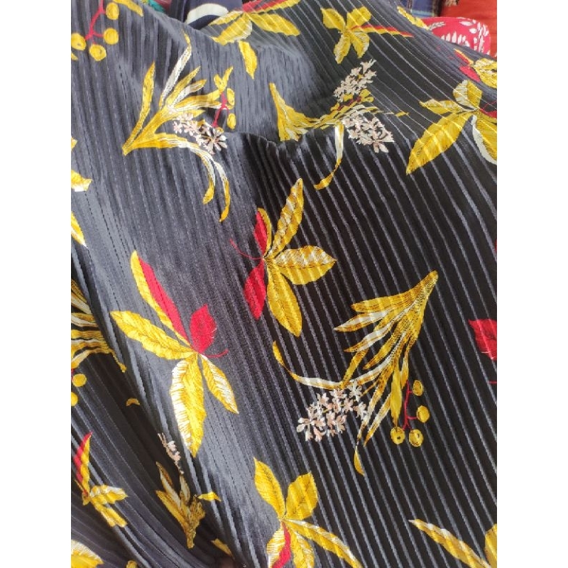 Bahan kain meteran Plisket motif Sc420Ddm harga per 0,5 meter
