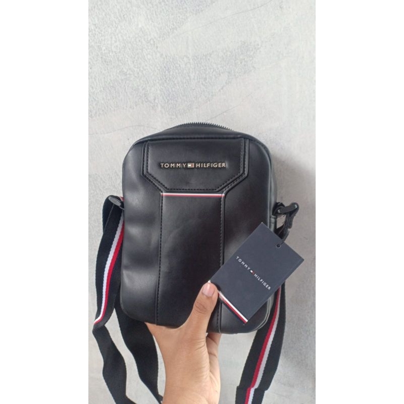 [oline_online] tas tommy hil*** Represent bag gb man tas selempang cowo guess men bag pria macho fashion  dan sintetis leather/pvc crossbody cirebon ciayumajakuningan majalengka indramayu sindang laut ciledug losari tegal brebes hilfiger