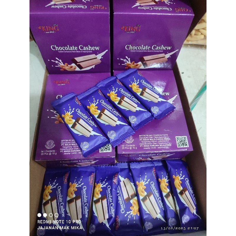 

Coklat Cashew King