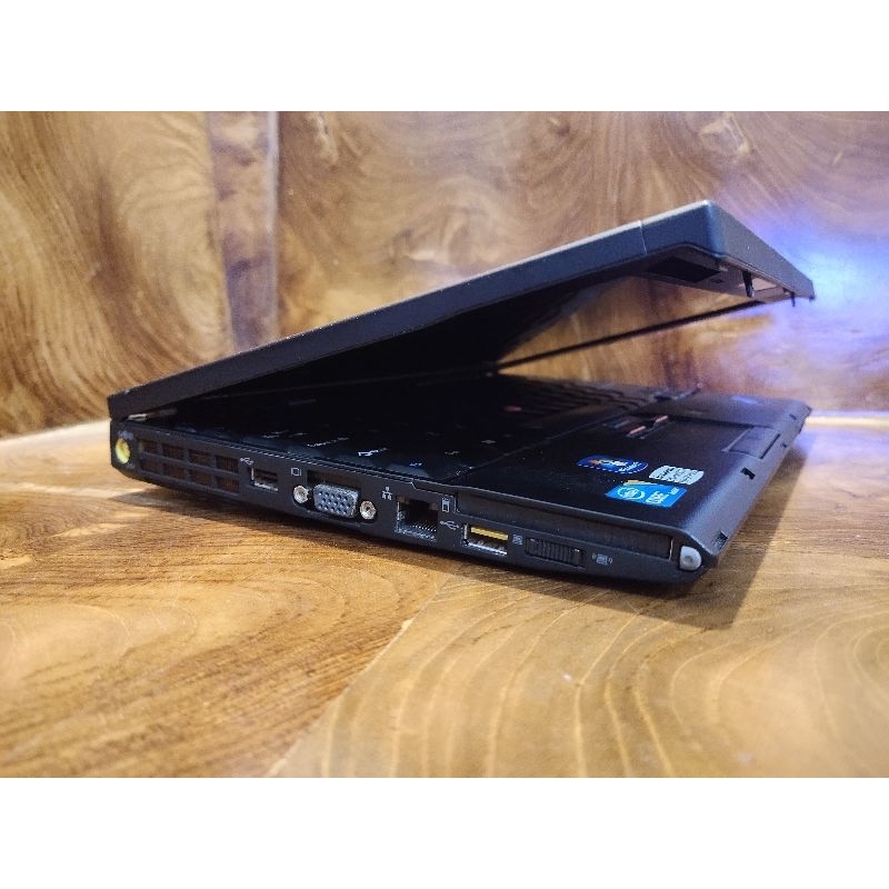 Lenovo Thinkpad x201 Core i5 Ram 4GB Super murah Bergaransi