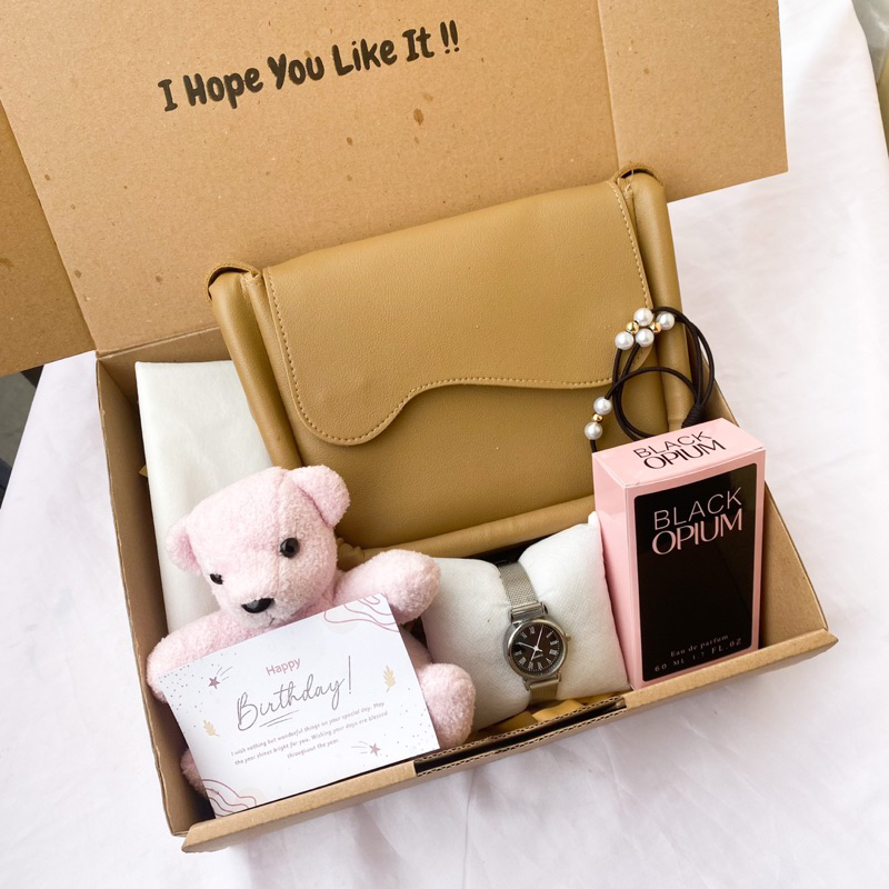 [GABY BAG]HAMPERS GIFT BOX TAS GABY UNTUK KADO ULANG TAHUN CEWEK/KADO PACAR/KADO TAS CEWEK/KADO VALENTINE/KADO ANNIVERSARY/KADO WEDDING/KADO WISUDA/KADO HARI GURU/HAMPERS LEBARAN/HAMPERS RAMADAN