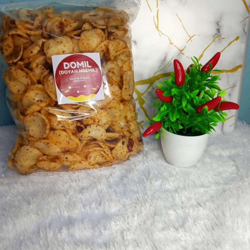 

kerupuk seblak singkongnya pedas daun jeruk 500gr