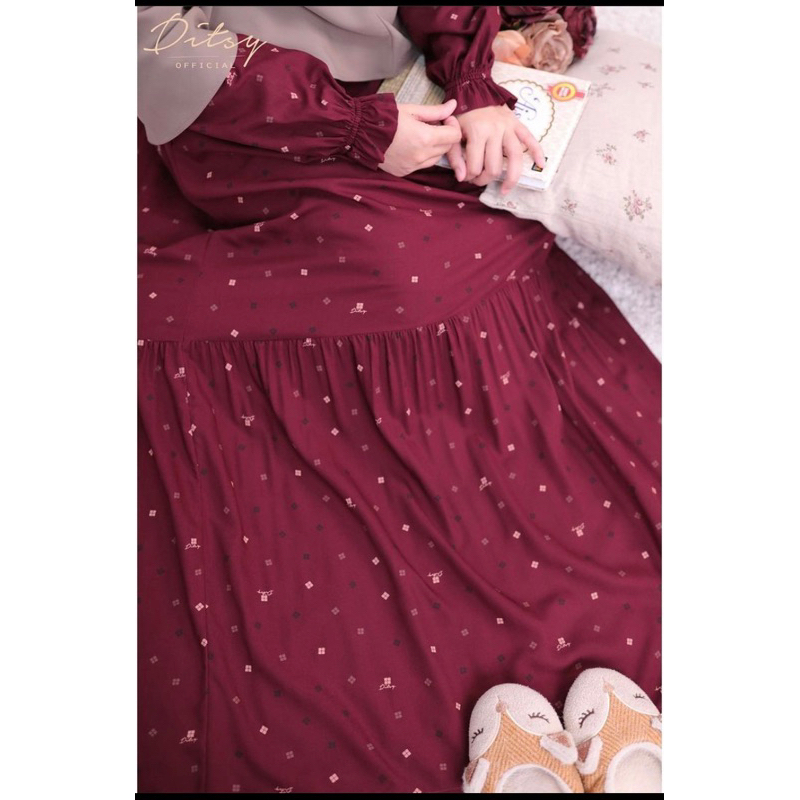 Ditsy Nightgown Maret 2023 Evra mahogany S dan XL