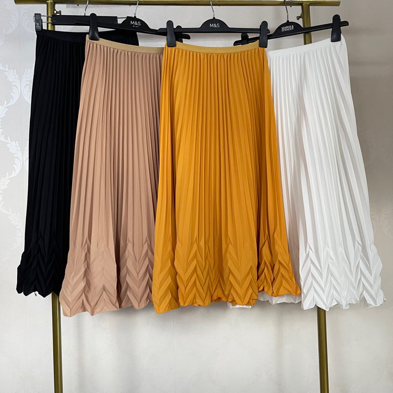 Rok pleats zima bangkok
