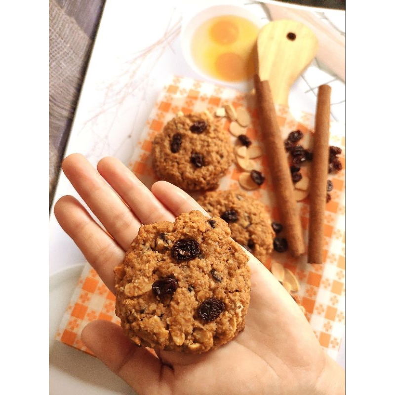 

Cinamon Oat Soft Cookies