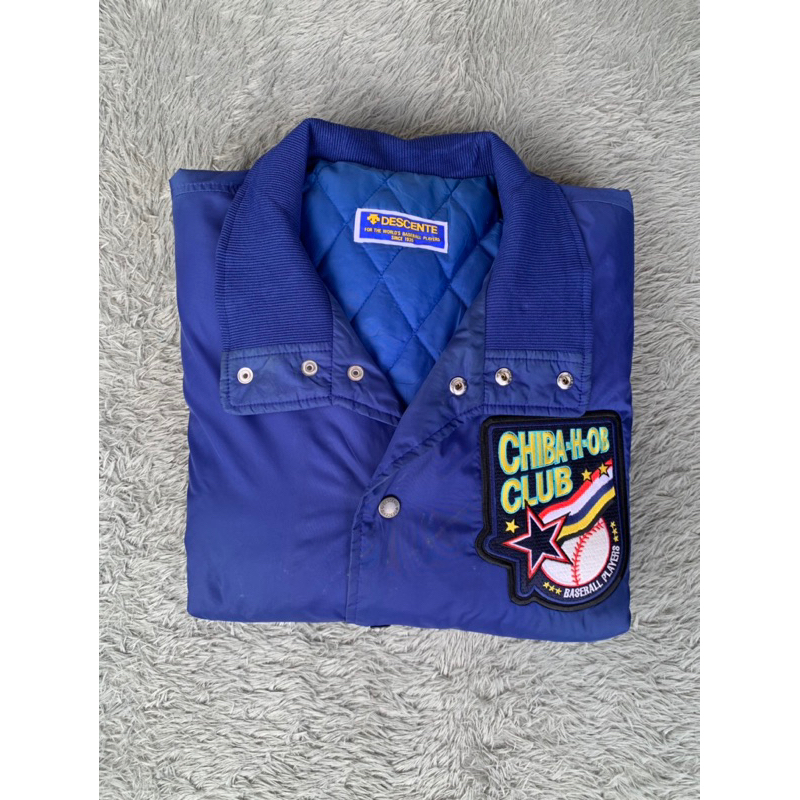 varsity descente vintage