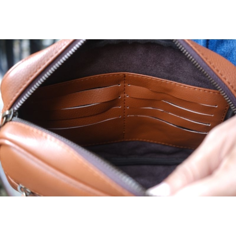 Dompet Kulit Asli Unisex Basic Pouch Clutch Unisex Souvenir Corporate