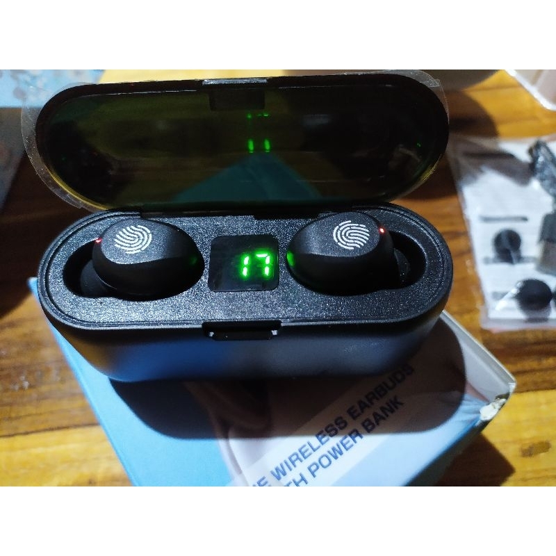 TWS Bluetooth F9 + Powerbank