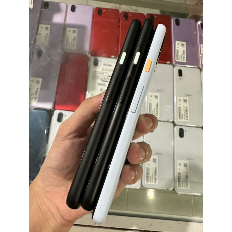 Google Pixel 4a 6/128GB LIKE NEW SUPER MULUS IMEI AMAN TERDAFTAR