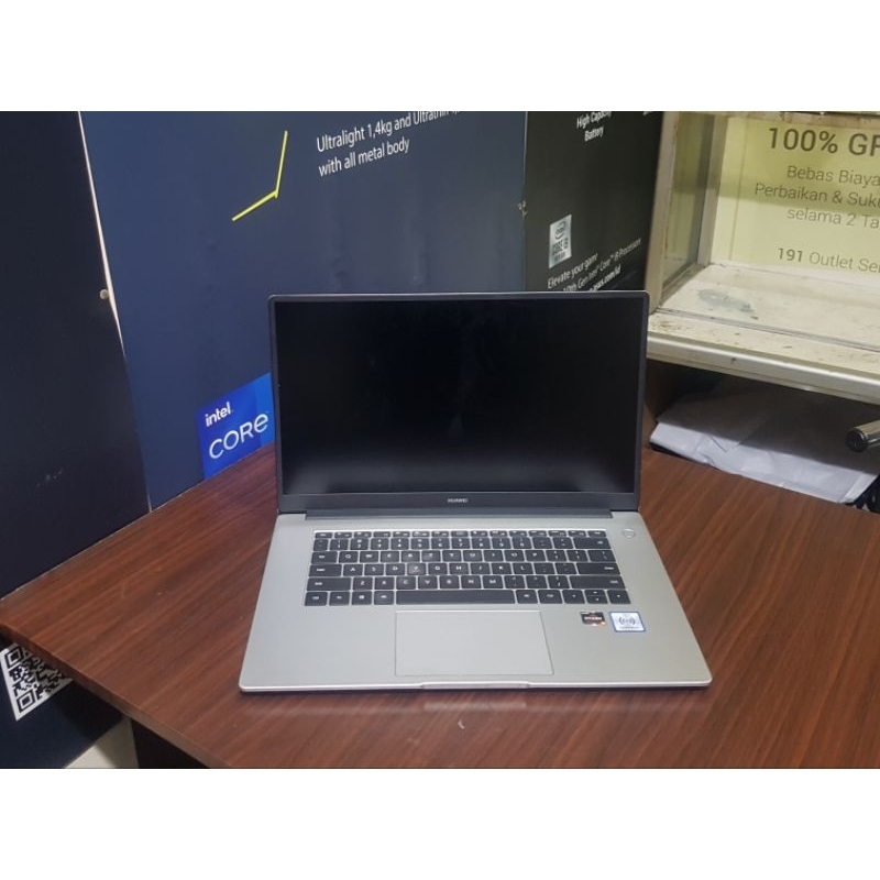 Huawei matebook D14 Amd Ryzen 7-3700 8GB/512GB