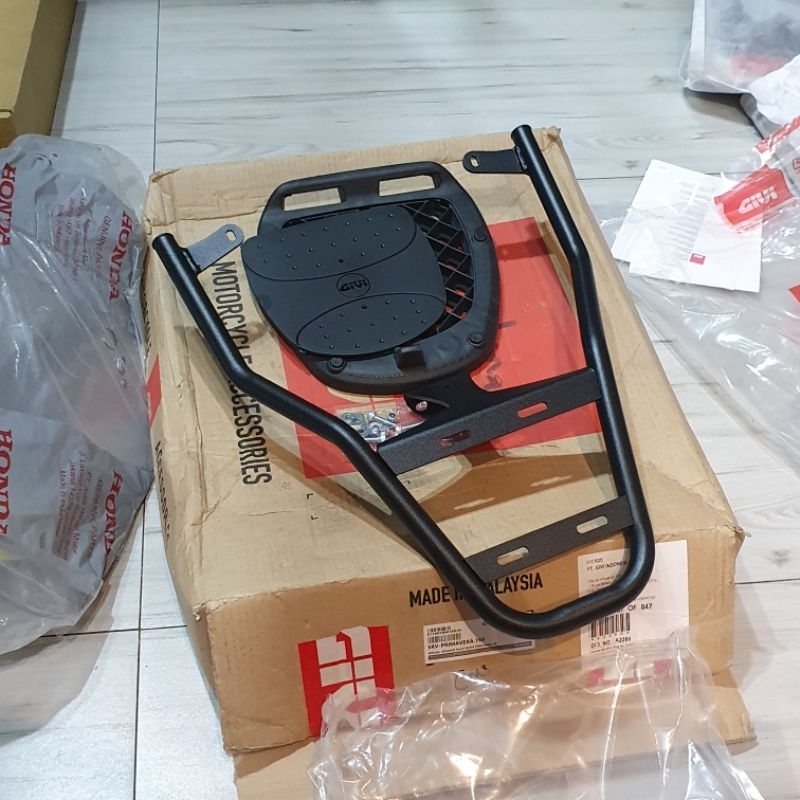 Bracket Box Givi SRV Vespa Sprint Primavera 150 Original