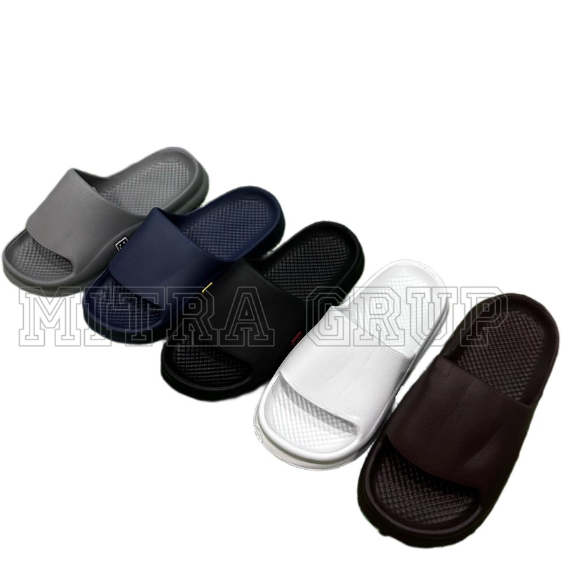 SMILE Sandal Selop Full Karet / Sandal Slide Pria Casual / Sandal Distro Keren anti air dan Lentur