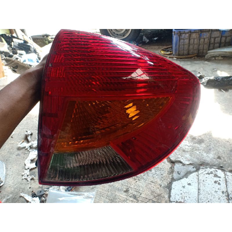 stoplamp kia rio ls 2002
