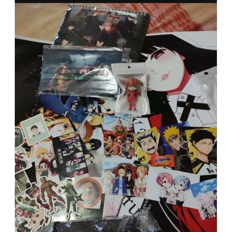 random stuff/ merchandise/ pernak pernik anime spt action figure, poster dll