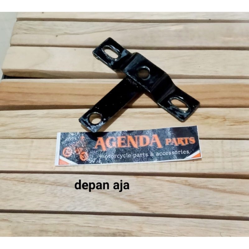 dudukan bracket plat nomor depan Belakang Honda Astrea grand impressa legenda impressa