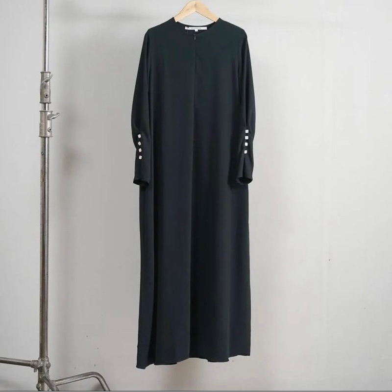 NWT Zahra Dress by Sabeena