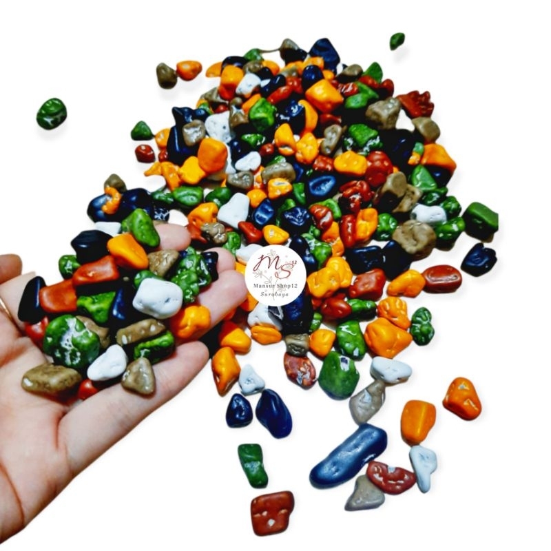 

Coklat Kerikil Batu Saudi