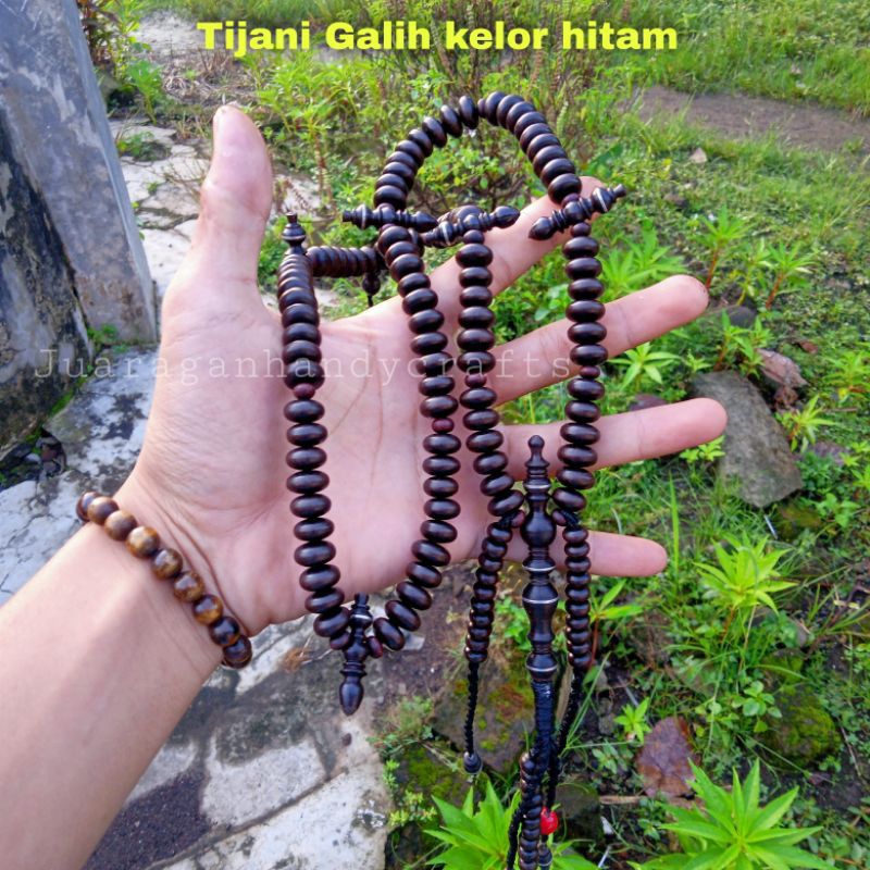 Tasbih tijani kayu kelor hitam 12 mm