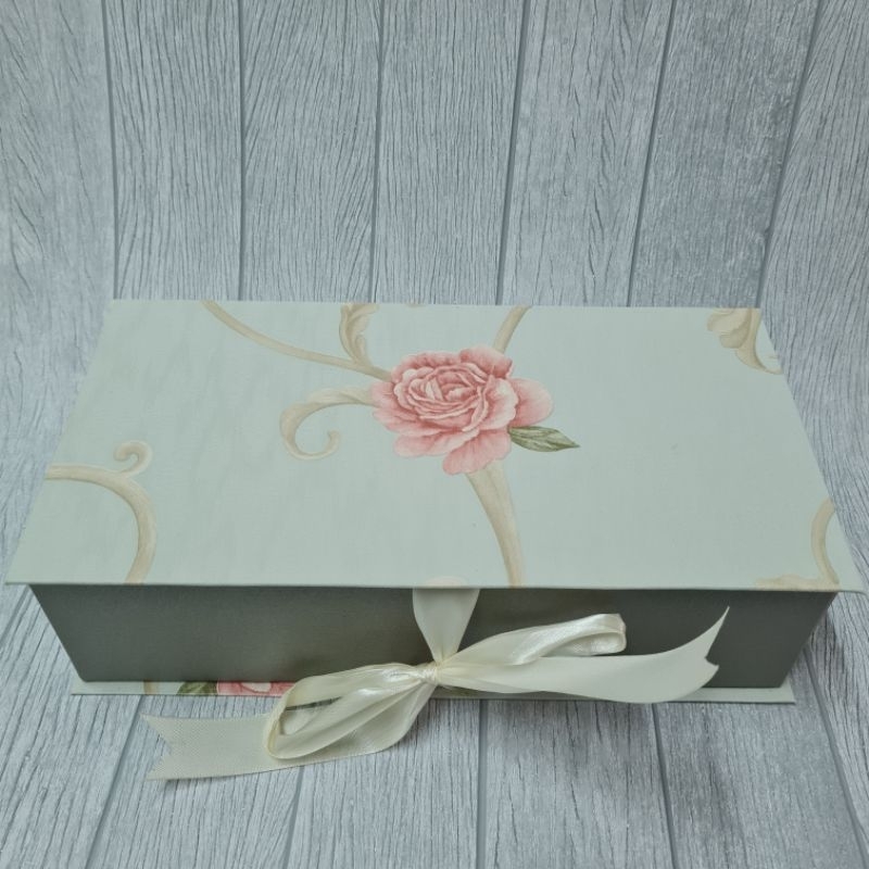 Box hamper wallpaper PITA 30 x 15 x 8 cm / kotak hardbox kue kering 2 toples 500gr