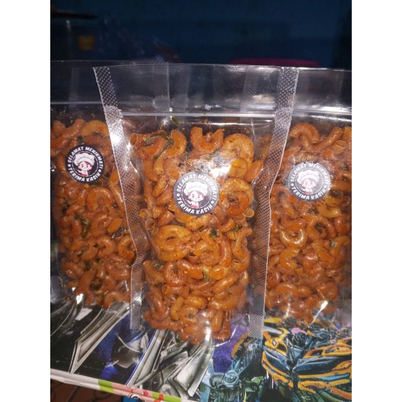 

MAKRONI CIKRUH PEDAS GURIH MURAH 55g