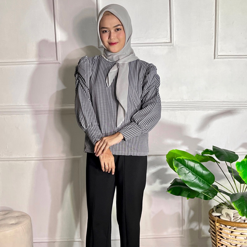 JIFAT - FARAH TOP - ATASAN BLOUSE WANITA LENGAN PUFF KERUT