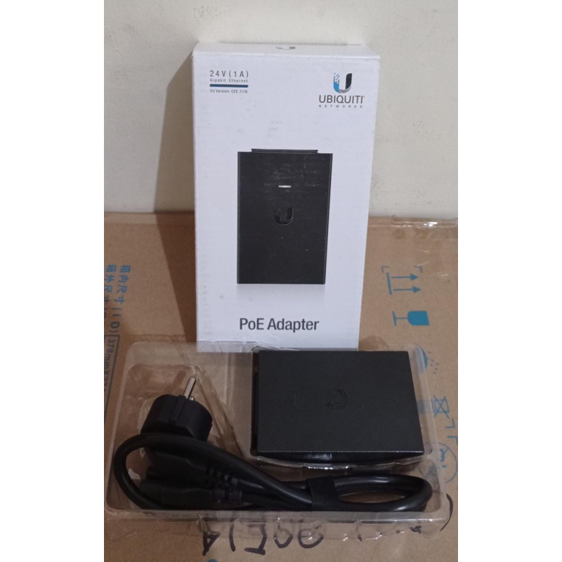 Ubiquiti adaptor poe 24v 1A gigabit poe24v 24watt gigabit