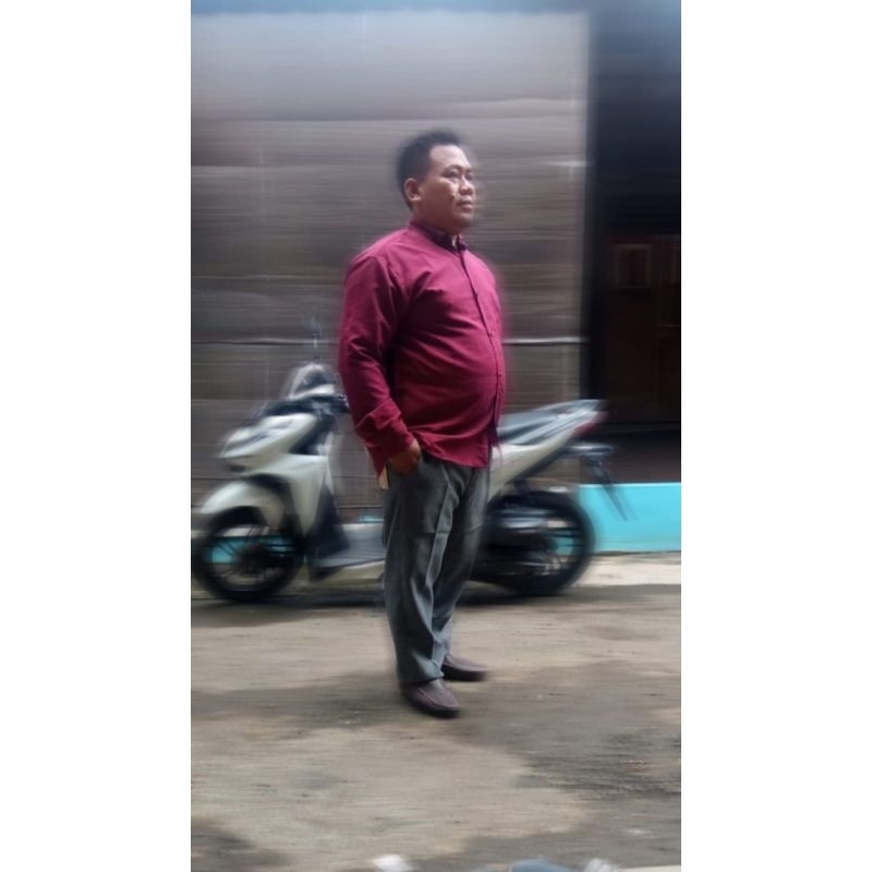 Terwuwu kemeja panjang pria cowok gatlemen cowok biru navy dongker polos formal kantor