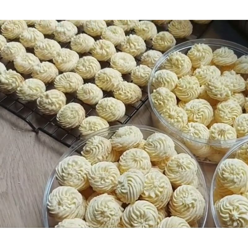 

Kue Sagu Susu Bunga Mini - 500 gr