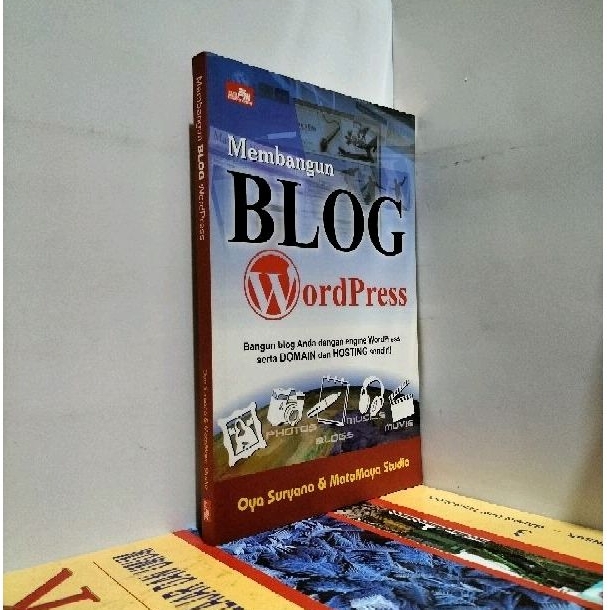 MEMBANGUN BLOG WORDPRESS