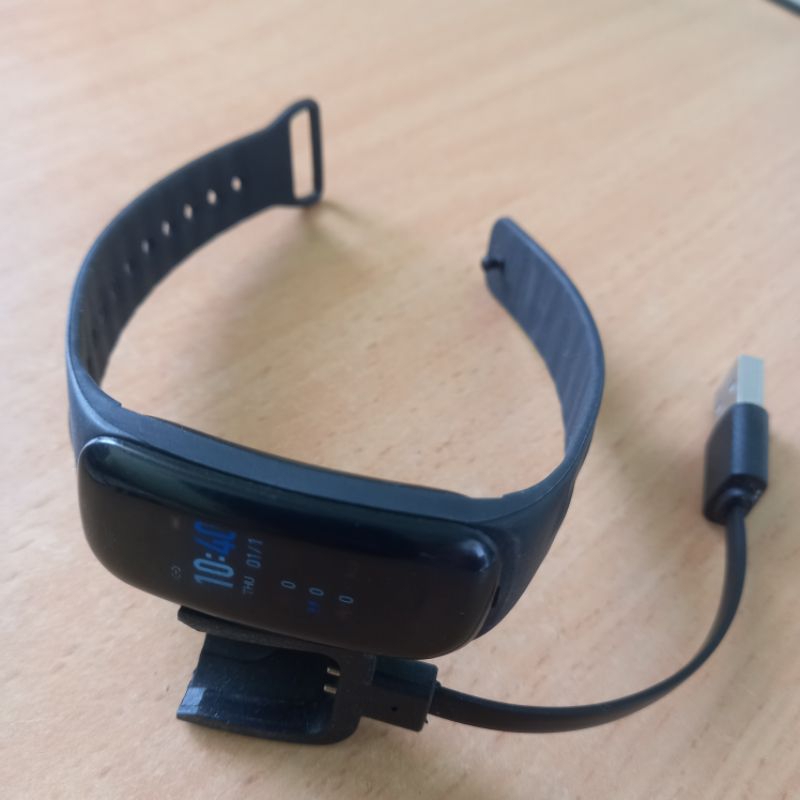 Uneed Fitpro X2 smart wrist band waterproof with health monitor