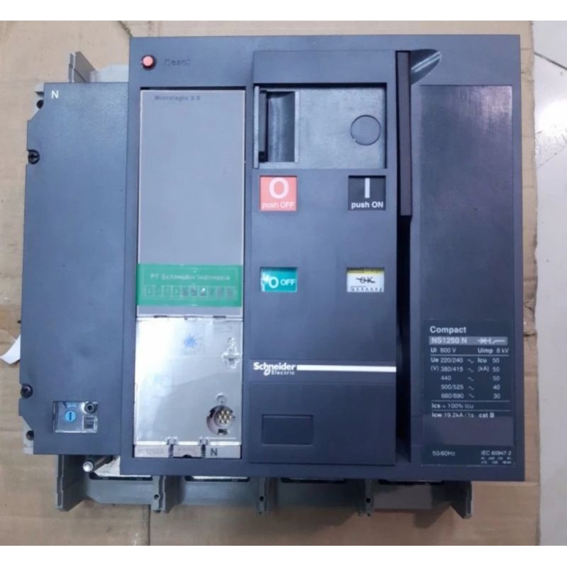 MCCB NS 1250N 4P-1250A 50KA +MOTORIZED