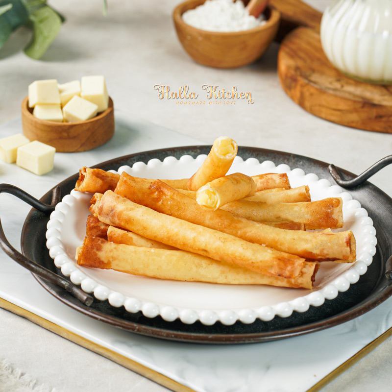 Crispy Cheese Rolls (Frozen Food)