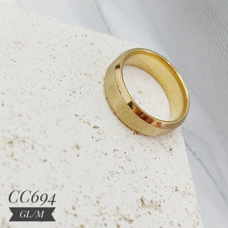 Cincin Titanium Unisex Hitam, Gold, Silver CC694 /CC695