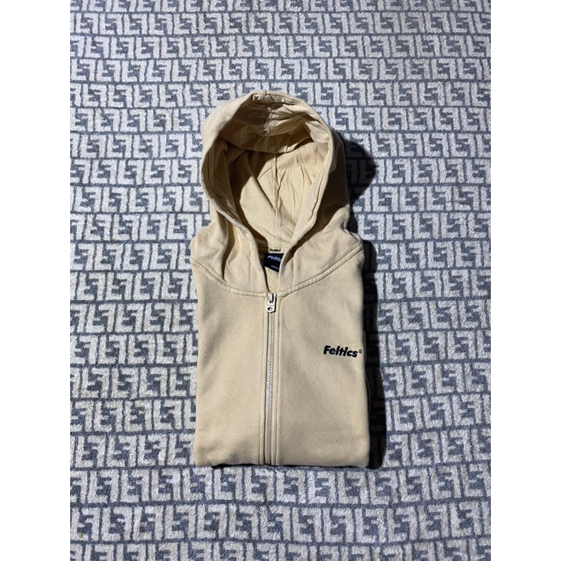 Feltics Zip hoodie