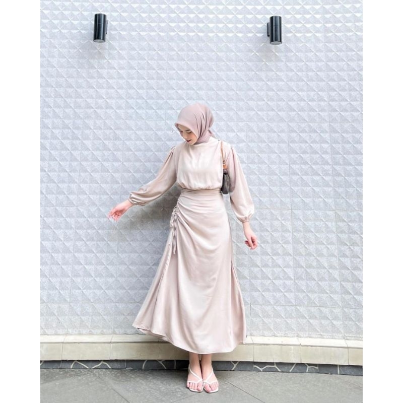 Zelonica Rapunzel Dress Bahan Premium