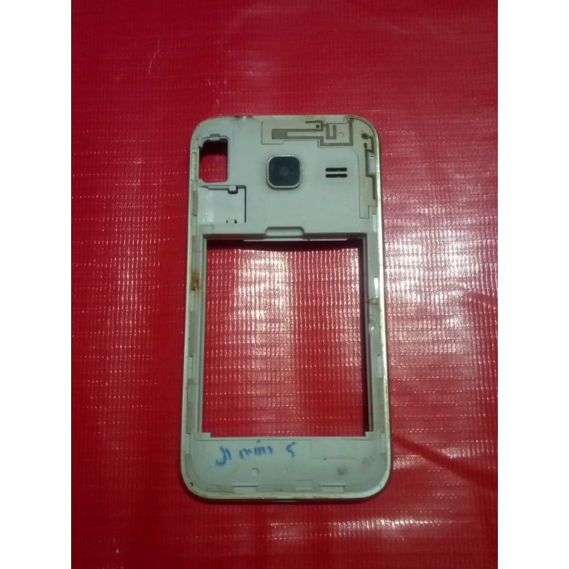 Bezzel bekas Samsung galaxy J1 mini
