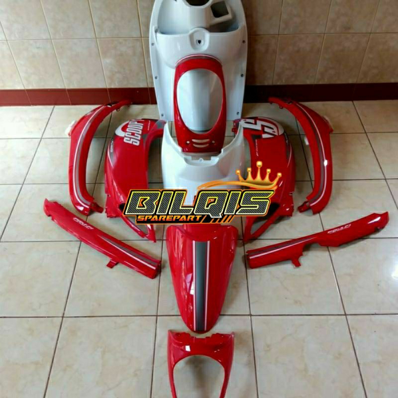 body motor scoopy fi cover fullset body bodi halus scoopy fi tahun 2013-2016 warna merah plus stripi