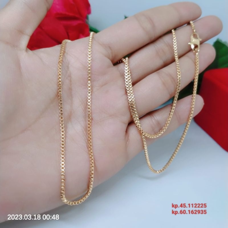 Kalung Italy Perhiasan Titanium Tembaga Xuping Rodium Perhiasan Aksesoris Lapis Emas 18,24 Karat