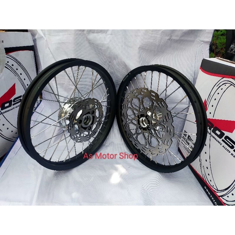 sepaket velg rossi ukuran 140 - 160 x 17 tromol set plus piringan depan belakang satria fu150 dan So