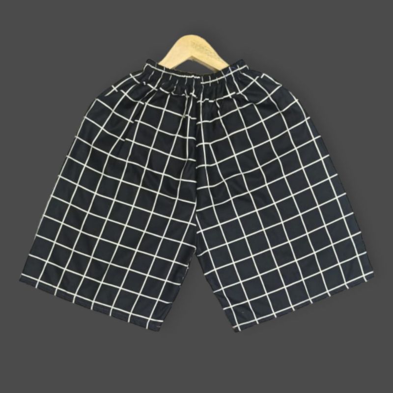 CELANA PENDEK TARTAN ( MOTIF KOTAK)  DEWASA BAHAN KATUN/CELANA PENDEK VIRAL MURAH