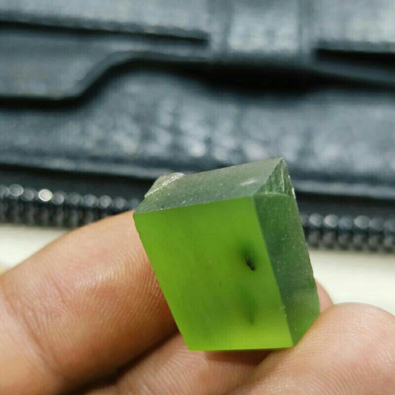 GREEN SERPENTINE SERPENTINE