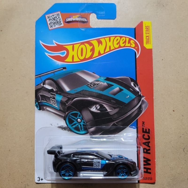 HOT WHEELS [ KEMASAN JELEK ] ASTON MARTIN VANTAGE GT3 / HW RACE [ BLACK ]