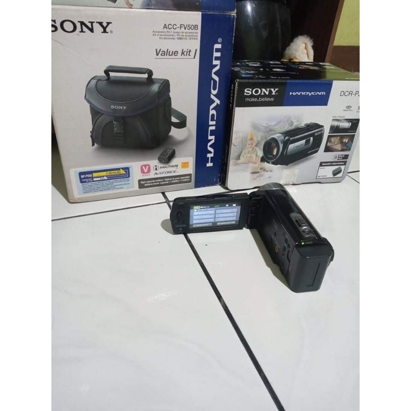 Handycam Sony DCR PJ6E